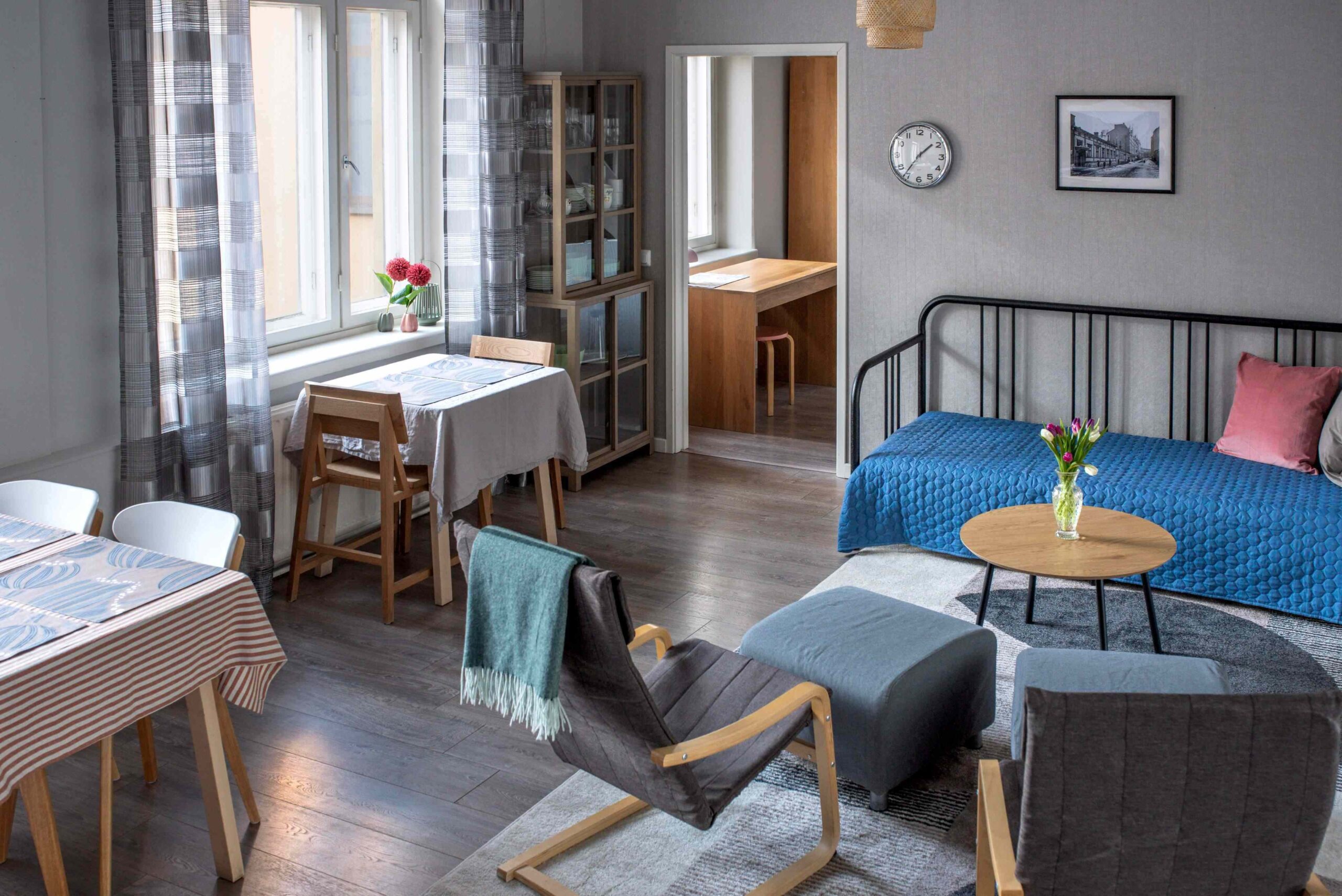 Spacious private en-suite apartment for 1-5 guests with fully equipped kitchen and private entrance at Hostel Diana Park Helsinki